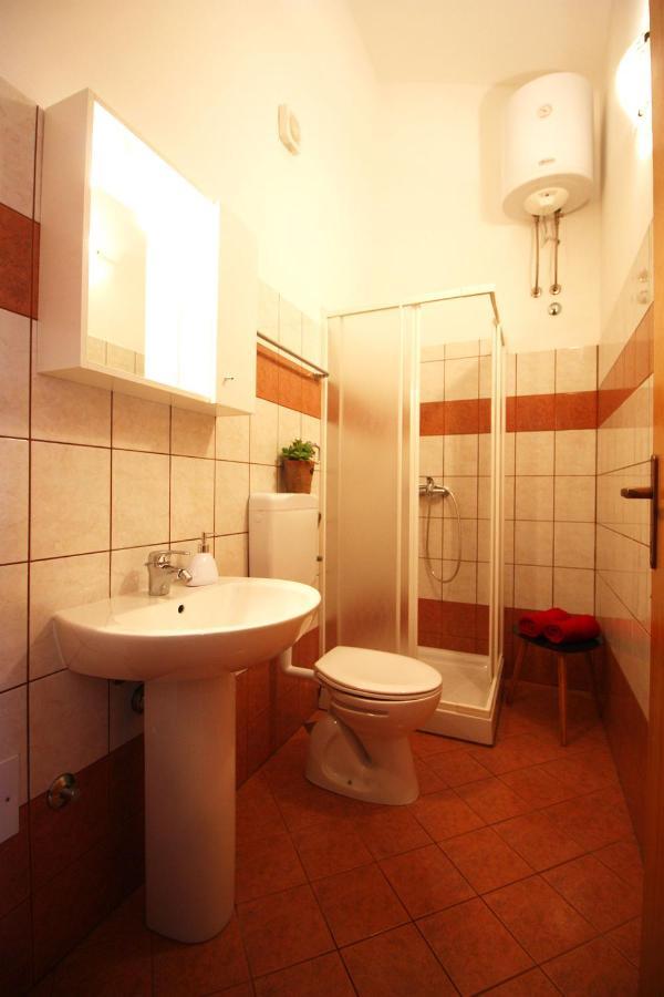 Brijunisol - 3 Apartments Top Position Near The Beautiful Beach 파자나 외부 사진