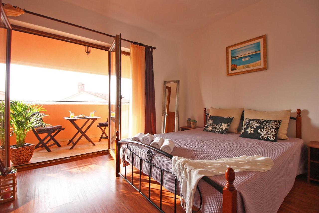Brijunisol - 3 Apartments Top Position Near The Beautiful Beach 파자나 외부 사진