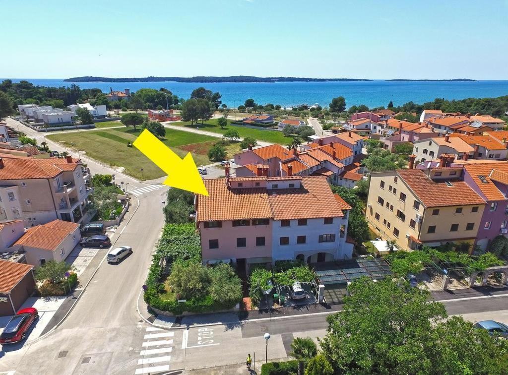 Brijunisol - 3 Apartments Top Position Near The Beautiful Beach 파자나 외부 사진